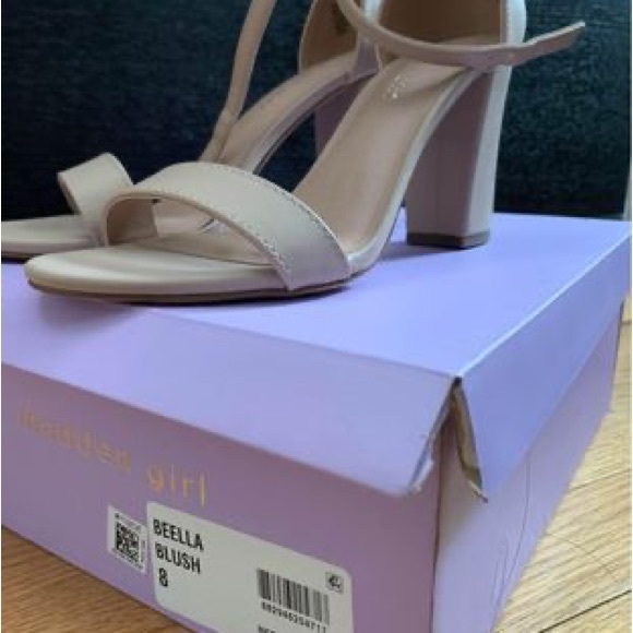 Madden Girl Beige Heels - Picture 6 of 6